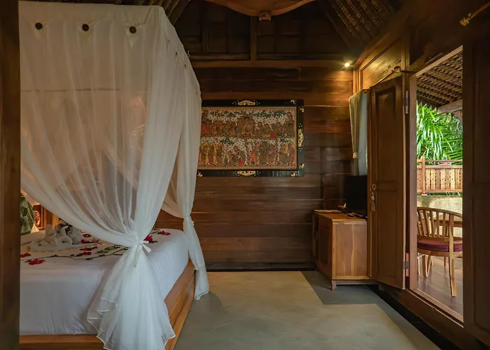 Hotel Lawani 4*